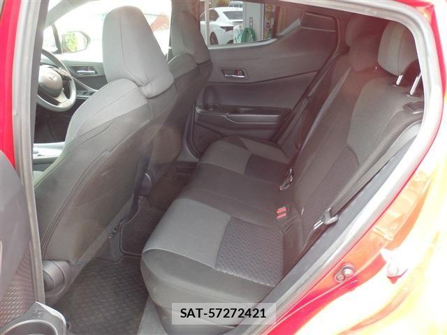 Toyota C-HR 2019-11 8626148-22