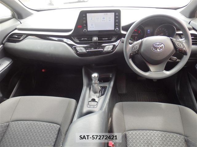 Toyota C-HR 2019-11 8626148-25