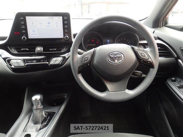 Toyota C-HR 2019-11 8626148-26