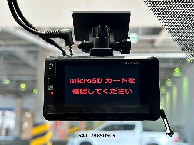 Toyota C-HR 2017-07 8626146-9