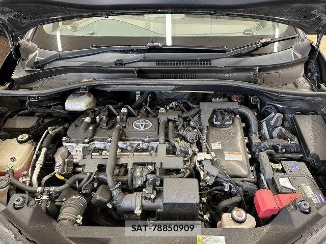 Toyota C-HR 2017-07 8626146-13