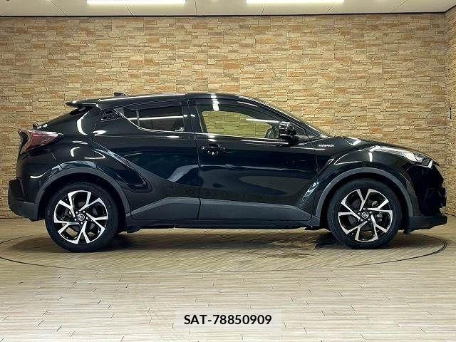 Toyota C-HR 2017-07 8626146-17