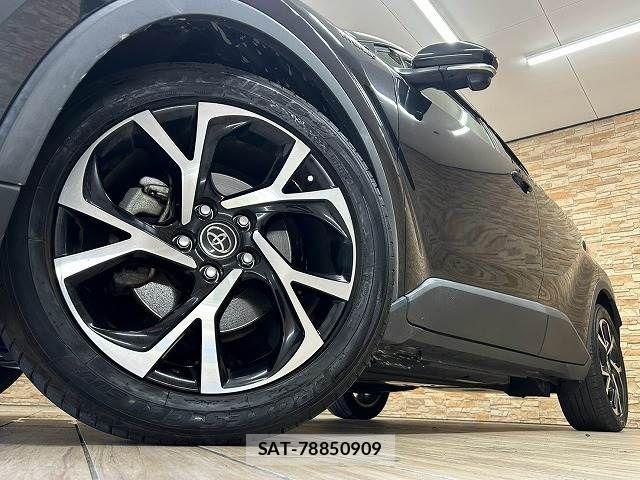 Toyota C-HR 2017-07 8626146-18