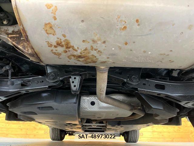 Toyota C-HR 2017-09 8626144-18