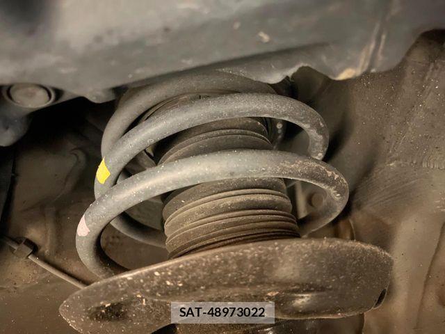 Toyota C-HR 2017-09 8626144-19