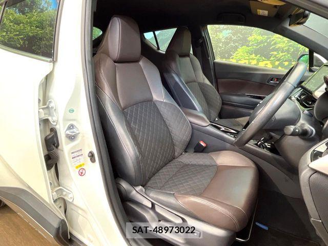 Toyota C-HR 2017-09 8626144-7
