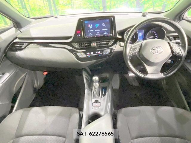 Toyota C-HR 2018-08 8626147-1