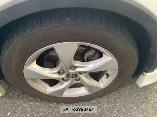 Toyota C-HR 2018-12 8626140-6