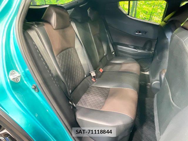 Toyota C-HR 2016-12 8658399-9