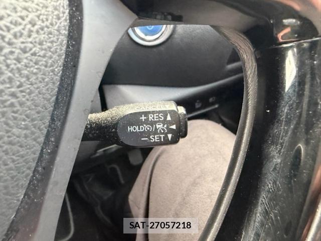Toyota C-HR 2018-06 8658404-20