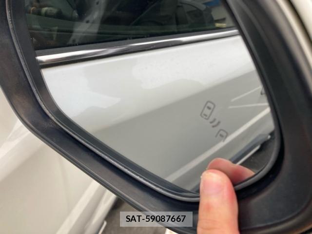 Toyota C-HR 2018-06 8658400-8