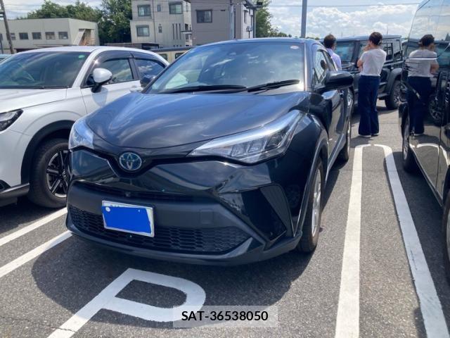 Toyota C-HR 2020-10 8658401-1