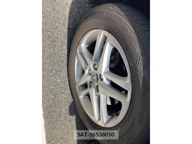 Toyota C-HR 2020-10 8658401-5