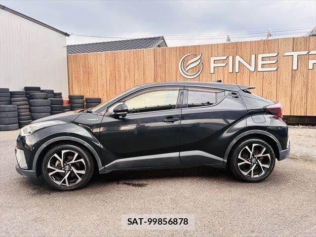 Toyota C-HR 2017-11 8665933-20