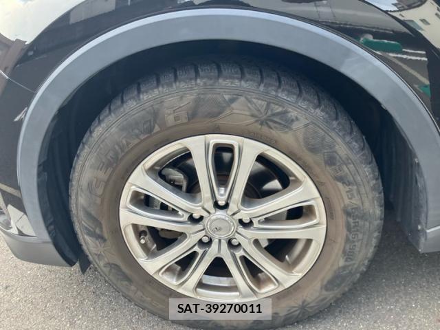 Toyota C-HR 2017-12 8665934-9