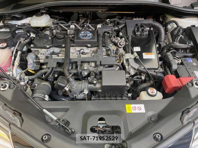 Toyota C-HR 2018-02 8658397-17