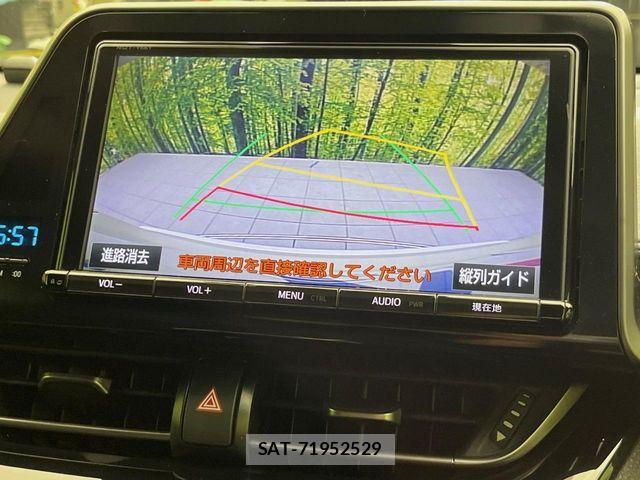 Toyota C-HR 2018-02 8658397-3