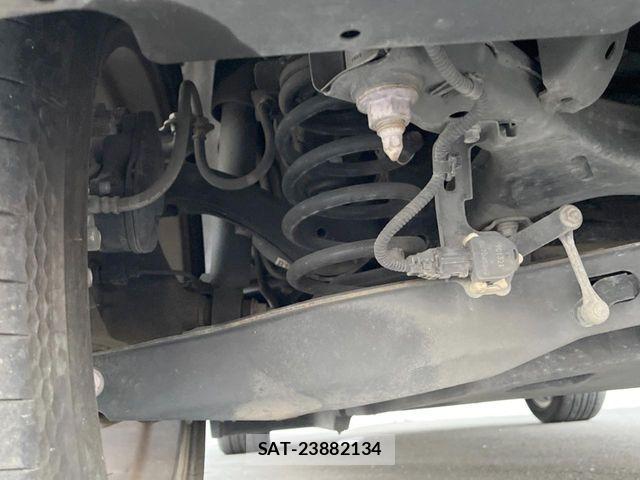 Toyota C-HR 2019-04 8665932-19