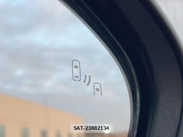 Toyota C-HR 2019-04 8665932-4