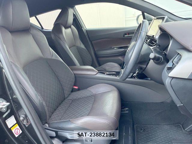 Toyota C-HR 2019-04 8665932-7