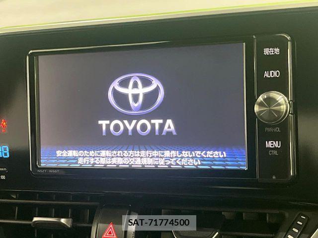 Toyota C-HR 2017-01 8685288-2