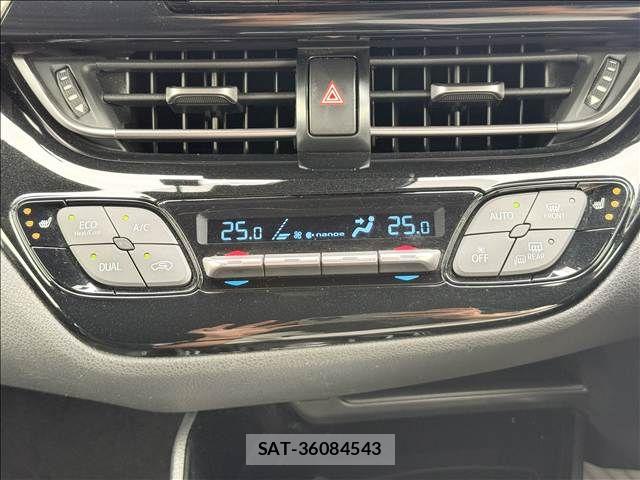 Toyota C-HR 2017-05 8685290-12