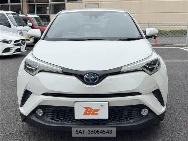 Toyota C-HR 2017-05 8685290-20