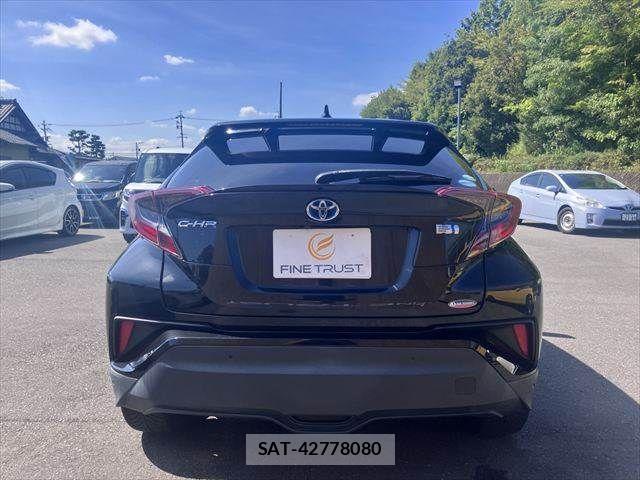 Toyota C-HR 2019-07 8685287-22