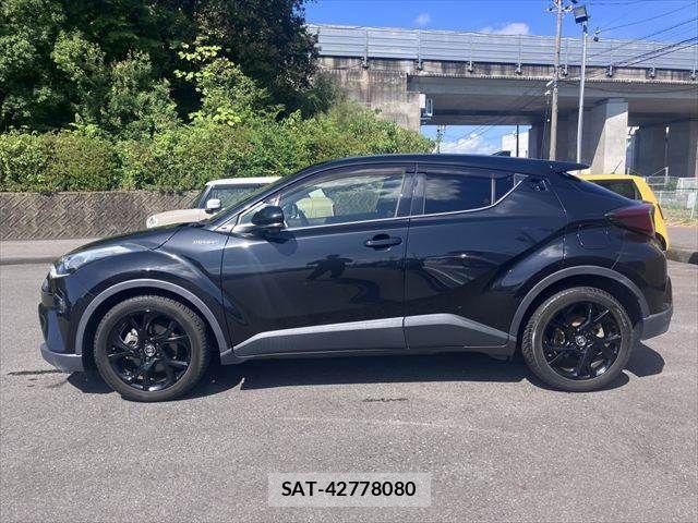 Toyota C-HR 2019-07 8685287-24