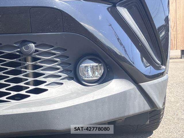Toyota C-HR 2019-07 8685287-29