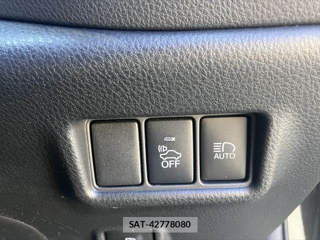 Toyota C-HR 2019-07 8685287-6