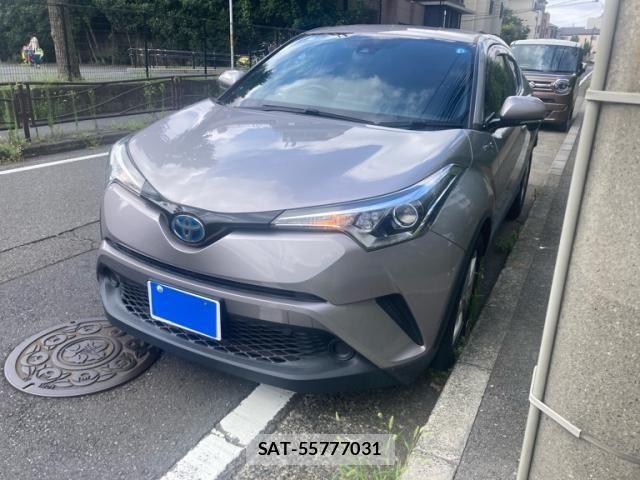 Toyota C-HR 2017-05 8685293-1