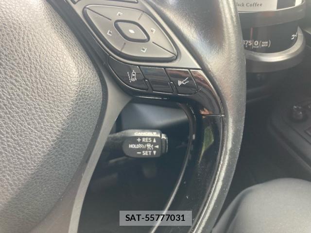 Toyota C-HR 2017-05 8685293-20