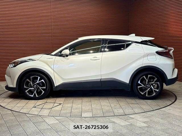 Toyota C-HR 2017-07 8741161-17