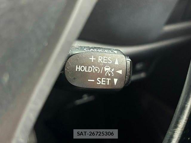 Toyota C-HR 2017-07 8741161-6