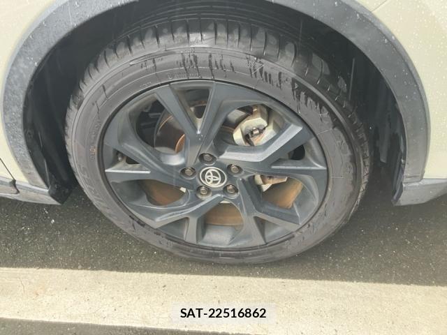 Toyota C-HR 2021-08 8741137-2