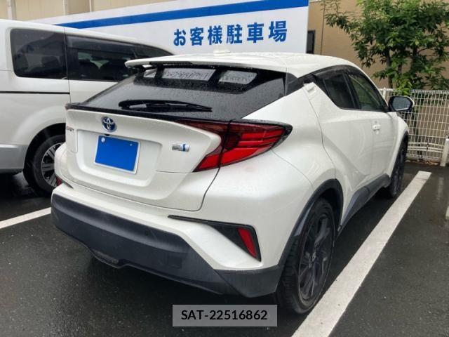 Toyota C-HR 2021-08 8741137-3