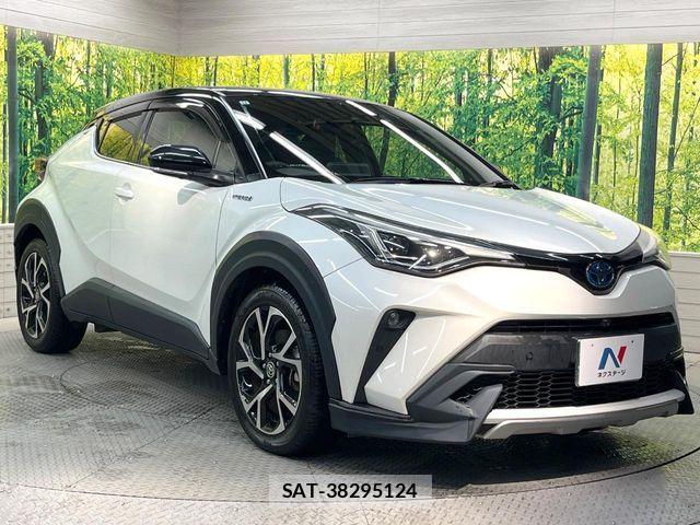 Toyota C-HR 2019-12 8741144-15