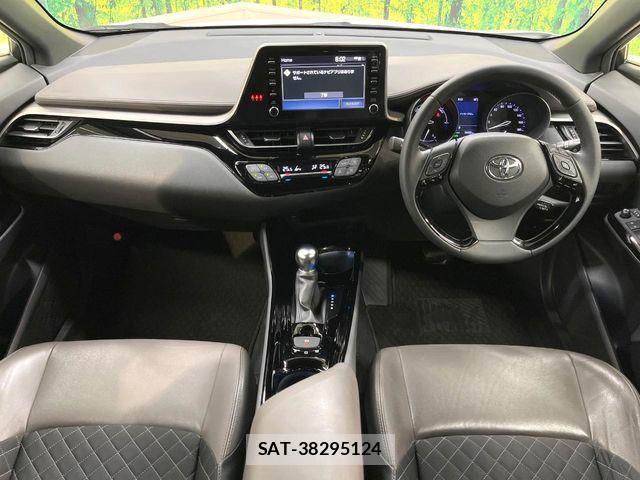 Toyota C-HR 2019-12 8741144-1