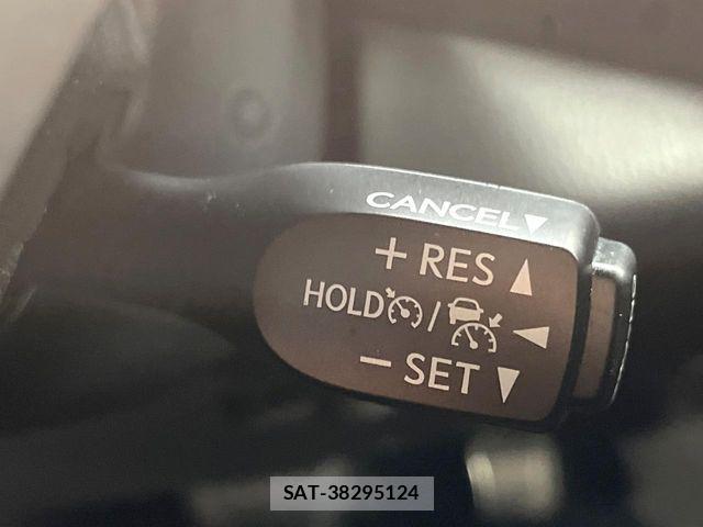 Toyota C-HR 2019-12 8741144-3