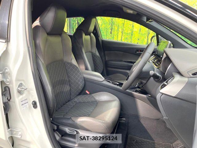 Toyota C-HR 2019-12 8741144-7