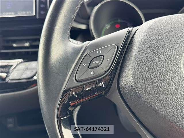 Toyota C-HR 2019-08 8741159-28