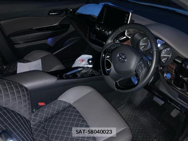 Toyota C-HR 2023-03 8741134-13