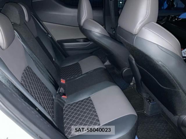 Toyota C-HR 2023-03 8741134-15