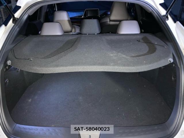 Toyota C-HR 2023-03 8741134-16