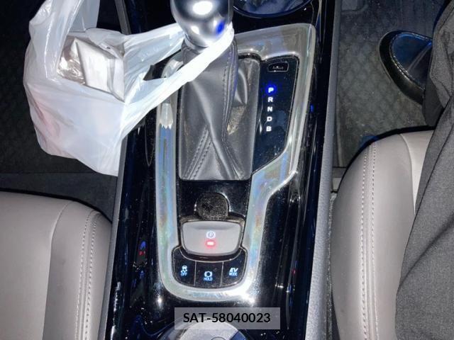 Toyota C-HR 2023-03 8741134-22