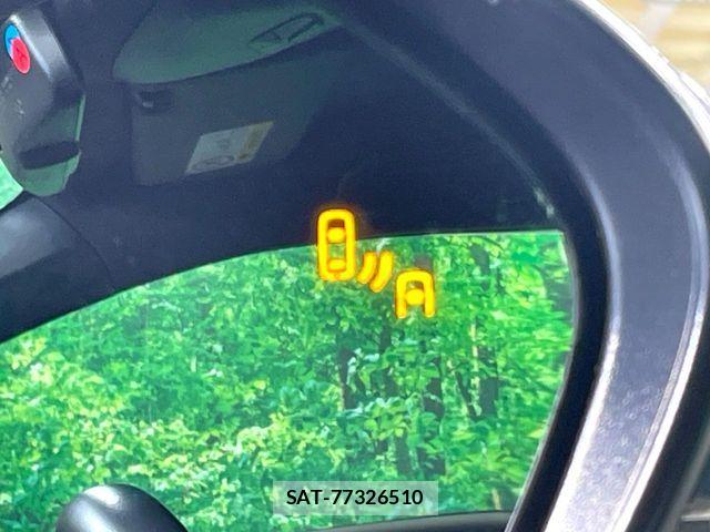 Toyota C-HR 2019-09 8779735-5