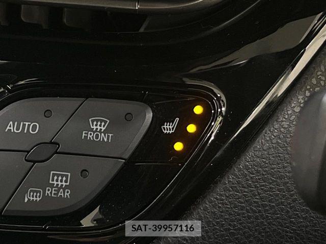 Toyota C-HR 2017-05 8779741-6