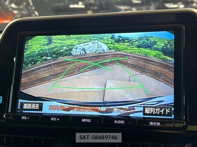 Toyota C-HR 2017-09 8779738-5
