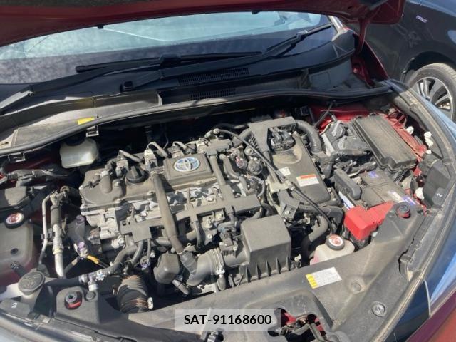 Toyota C-HR 2017-10 8779743-5